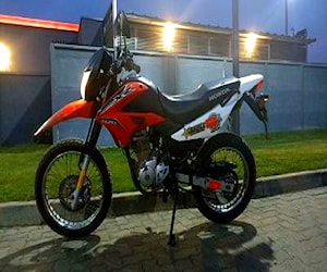 Honda xr150l