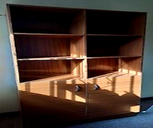 <p>Mueble con cajones </p>