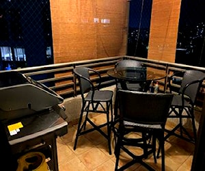 <p>Juego Bar terraza Rosen</p>