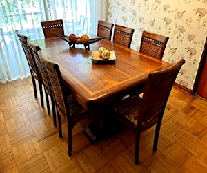 <p>Comedor 8 sillas</p>