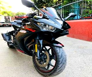 Yamaha R3 2016