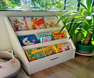 Librero infantil Montessori