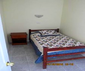 <p>Habitación Single Mensual en pleno Centro Iquique</p>