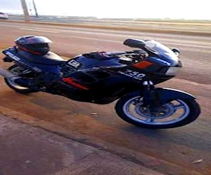 Honda cbr 750