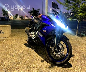 Yamaha r15 v3