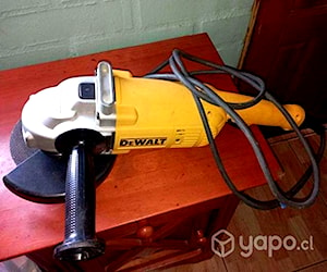 Esmeril angular DeWalt 7