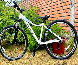 Vendo bicicleta Trek, Aro 27,5