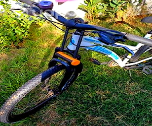 Bicicleta bianchi vento, mujer, ar26, color blanco