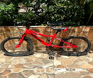 Bicicleta Hotweels aro 20