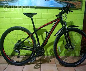 Bicicleta specialized rockhopper aro 29