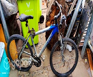 Bicicleta aro 26 para reparar