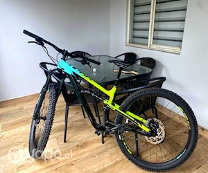 Bicicleta POLYGON SISKIU T7