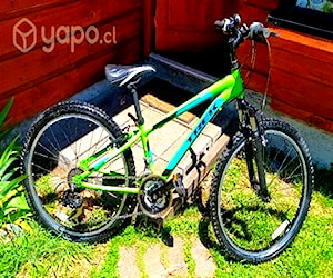 Bicicleta trek mt220