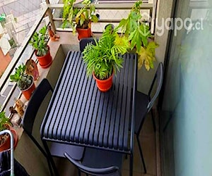 Juego de mesa y sillas para terraza en aluminio