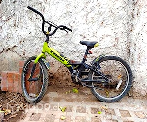 Bicicleta trek niño para arreglar