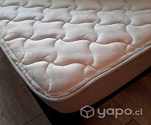 <p>Cama 2 plazas con colchón</p>