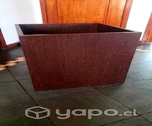 Macetero rectangular de madera