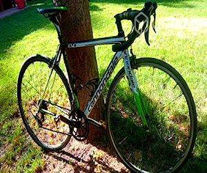 Bicicleta rutera Cannondale .