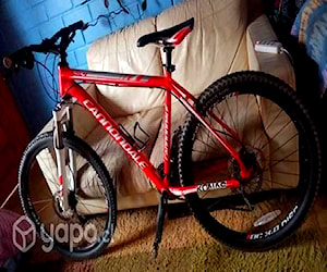 Bicicleta Cannondale aro 29 marco L