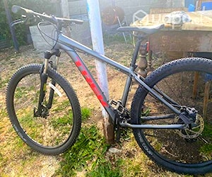 Bicicleta mountain bike trek aro 29