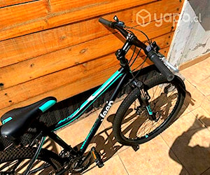 Mountain bike mujer. marca jeep- aro 26.