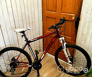 Bicicleta TREK 3900