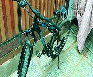 Bicicleta trinx poco uso