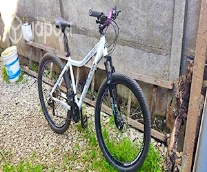 Bicicleta Raleigh Agile Aro 27.5 Excelente estado