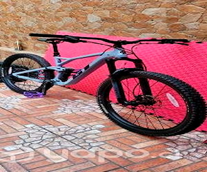 Bicicleta enduro