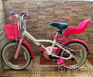 Bicicleta infantil aro 16 marca BTWIN