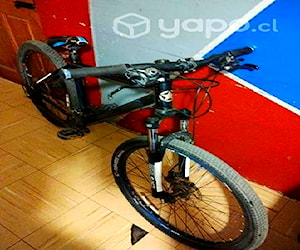 Bicicleta Marca Jeep Caspio Seminueva
