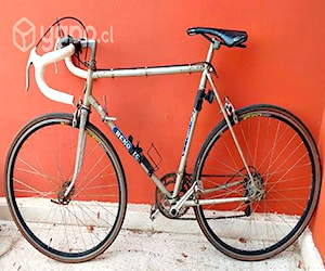 Bicicleta rutera Benotto clásica