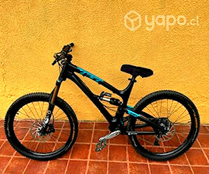 Bicicleta Enduro Yeti SB66C