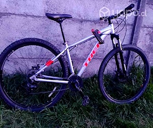 Bicicleta MTB Trek Marlin 5