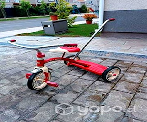 Triciclo Radio Flyer Classic Red