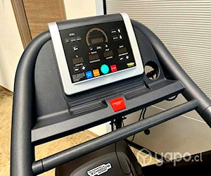 Technogym Run 500 ( Usada Muy Poco )