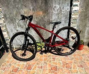 Bicicleta Mountain Bike poco uso