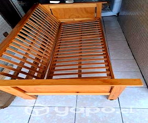 Futon cama de madera muy buena calidad