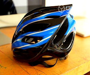 Casco trek zt2