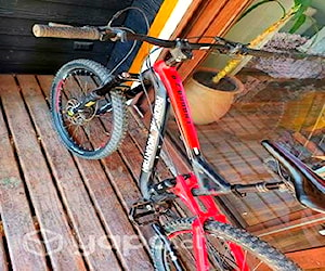 Bicicleta radical mountain enduro