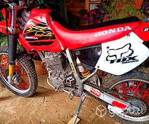 moto  xr 250