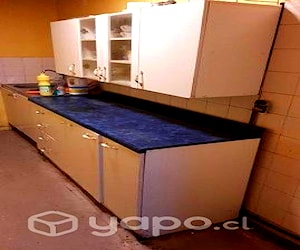 <p>Se vende mueble de cocina, clóset y lavadora</p>