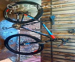Bicicleta marca Radical mountain aro 29