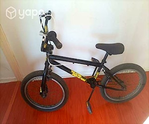 Bicicleta BMX Oxford sin detalles