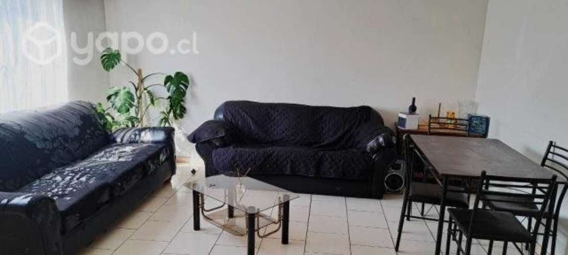 <p>Arriendo pieza Varones</p> image