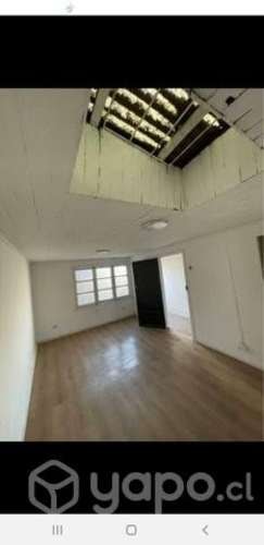 <p>Arriendo pieza grande</p>