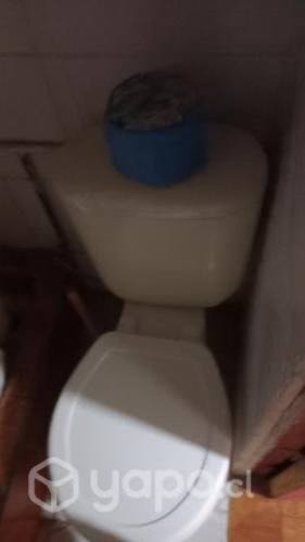 <p>Arriendo pieza para persona sola solo mujeres</p>