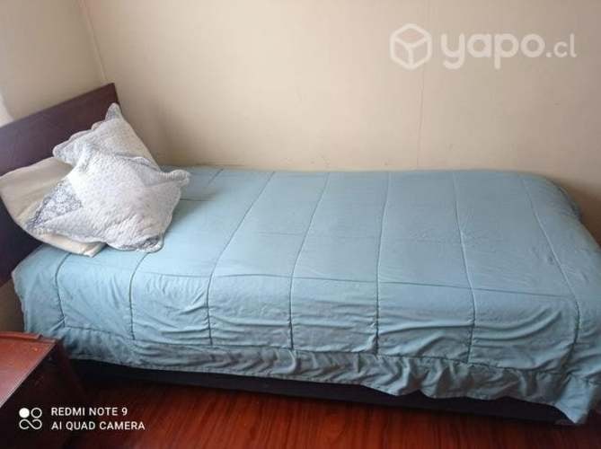 <p>Dormitorio</p> image