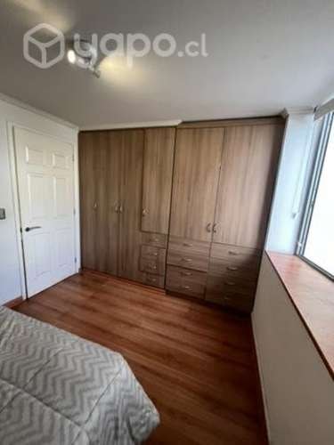 <p>Se arrienda habitación amoblada</p>