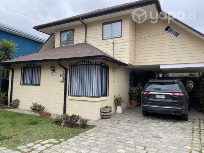 <p>Arriendo Habitaciones con Baño Independiente</p>